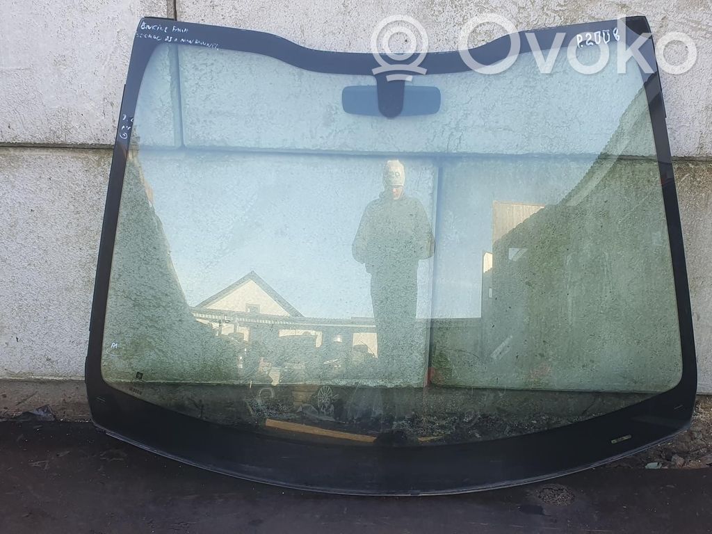 Front windscreen/windshield window   2013R,2013R