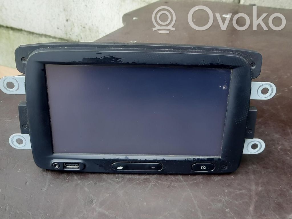 Renault Captur Radio/CD/DVD/GPS head unit 