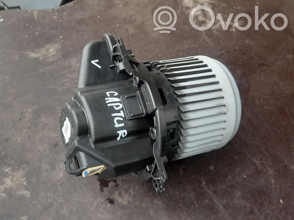 Renault Captur Mazā radiatora ventilators 
