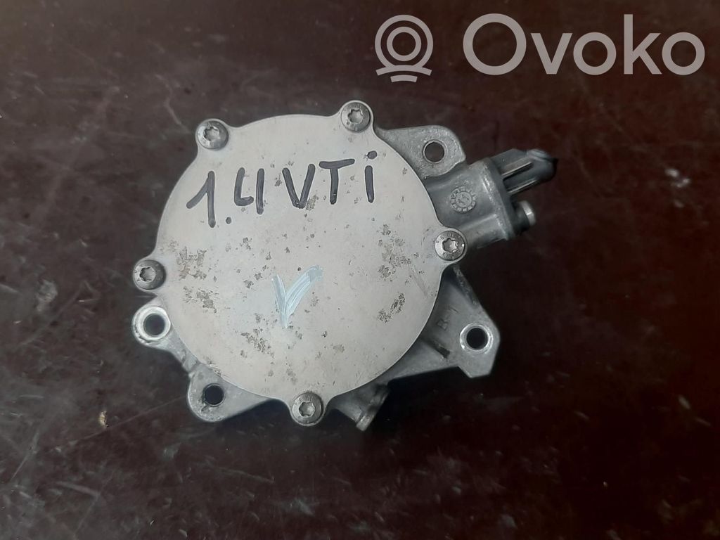 Peugeot 208 I Vakuumo pompa 