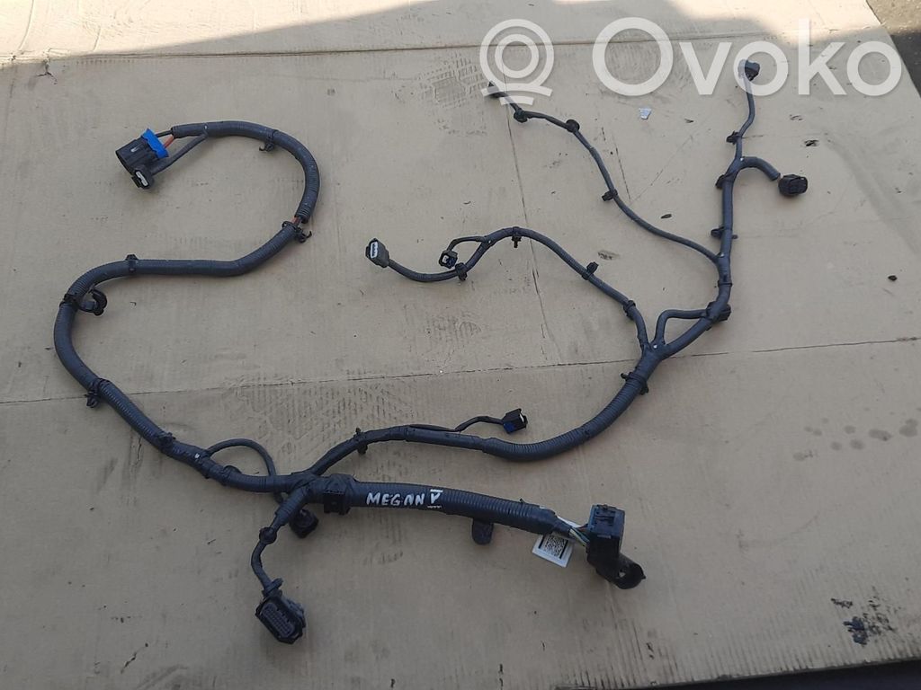 Renault Megane E-Tech Engine installation wiring loom 