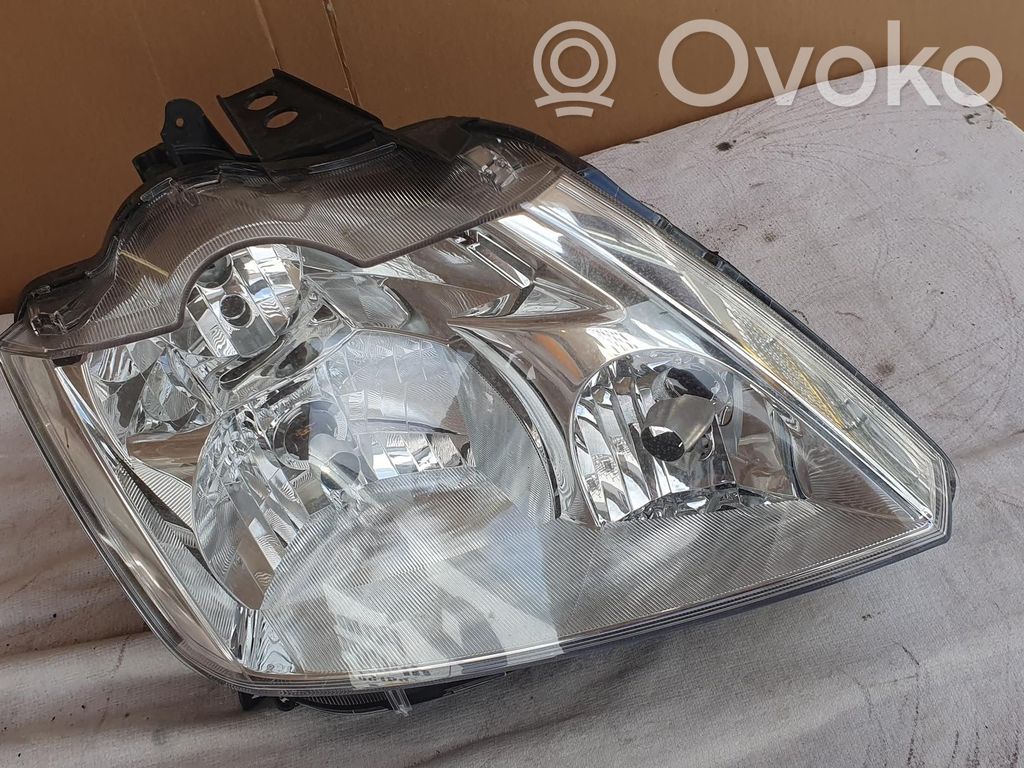Renault Modus Headlight/headlamp 