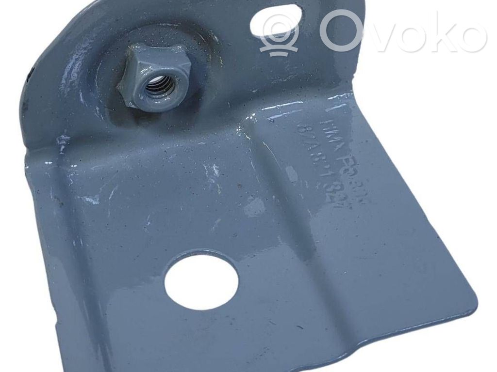 Audi A1 Fender mounting bracket 