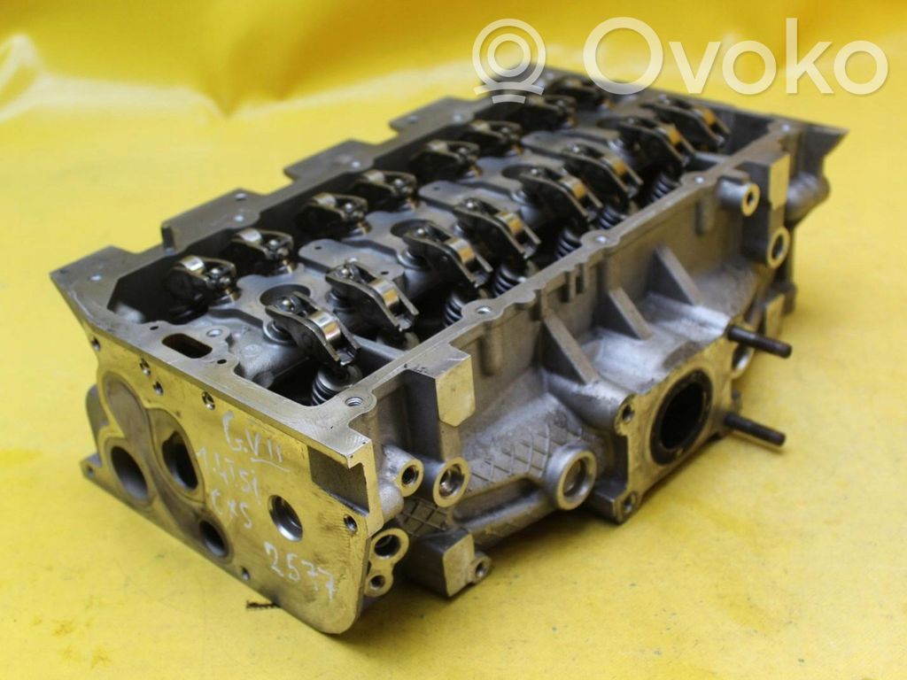 Volkswagen Golf VII Engine head 