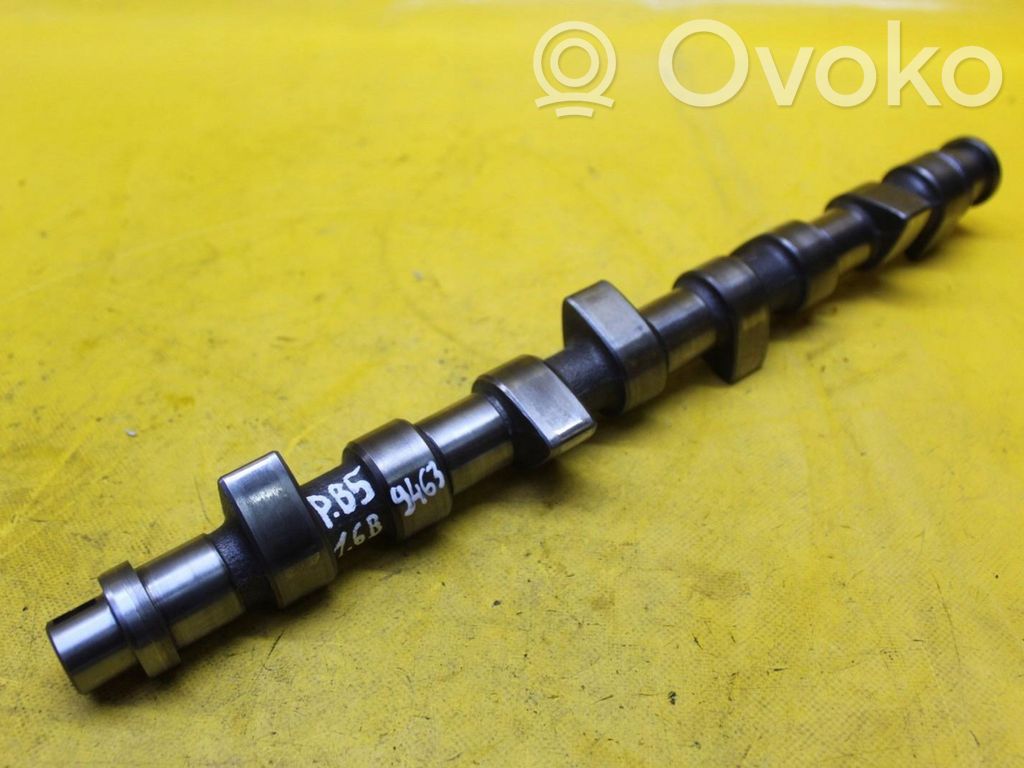 Audi A4 S4 B5 8D Camshaft 