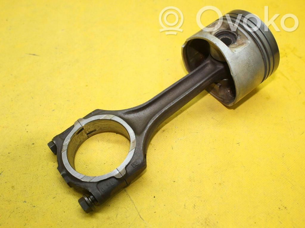 Audi A6 S6 C4 4A Piston avec bielle 