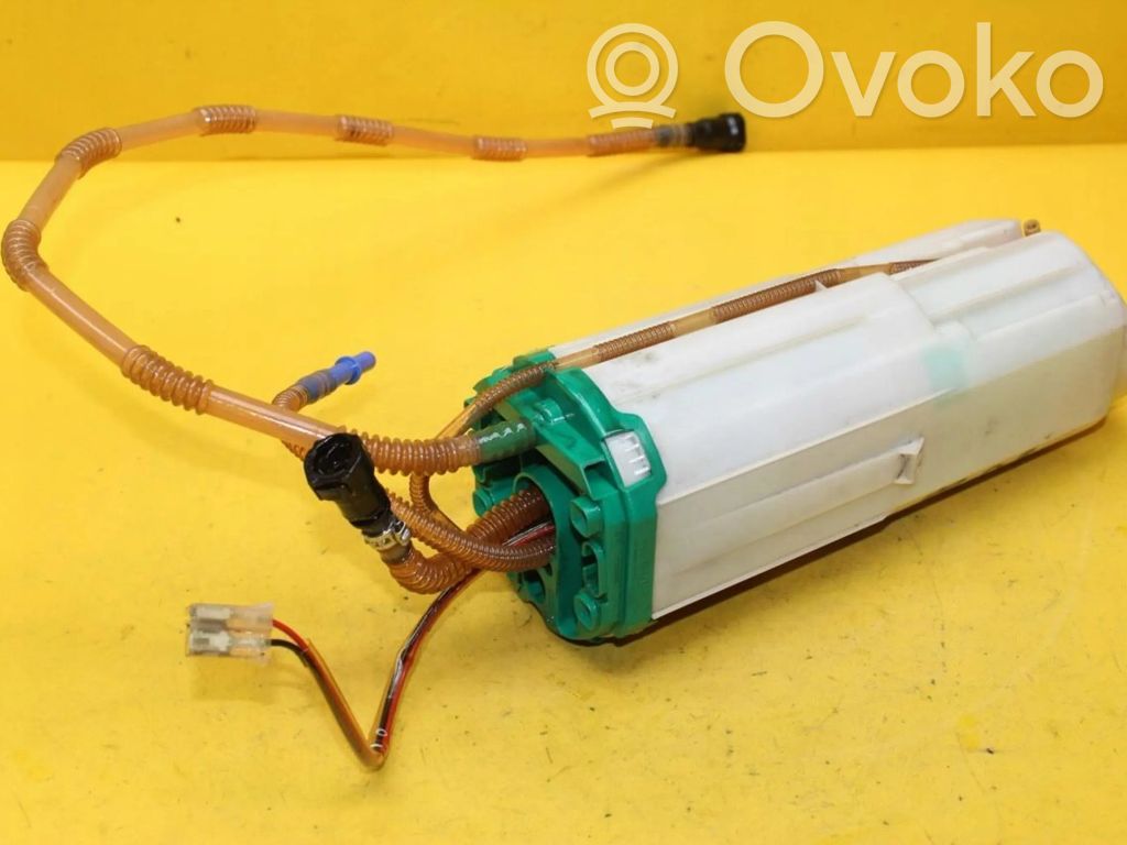 Audi A8 S8 D3 4E In-tank fuel pump 
