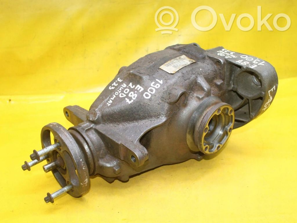 Hinterachsdifferential   7541580