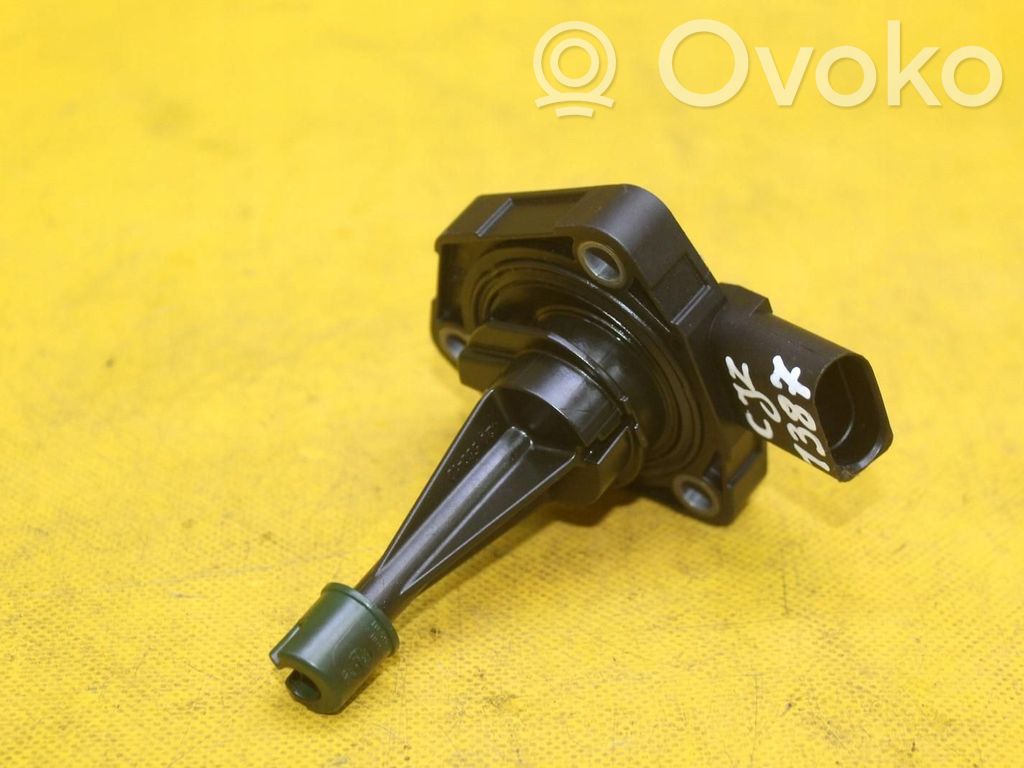 Volkswagen Golf VII Sensor de nivel de aceite 