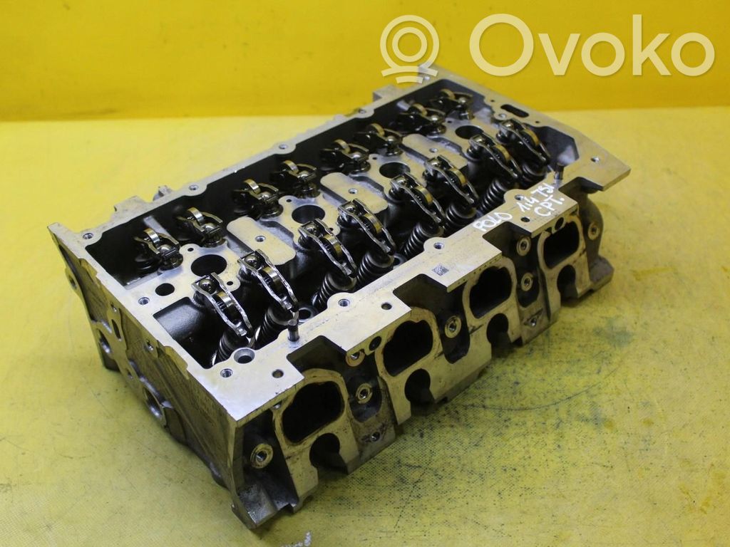 Volkswagen Golf VII Engine head 
