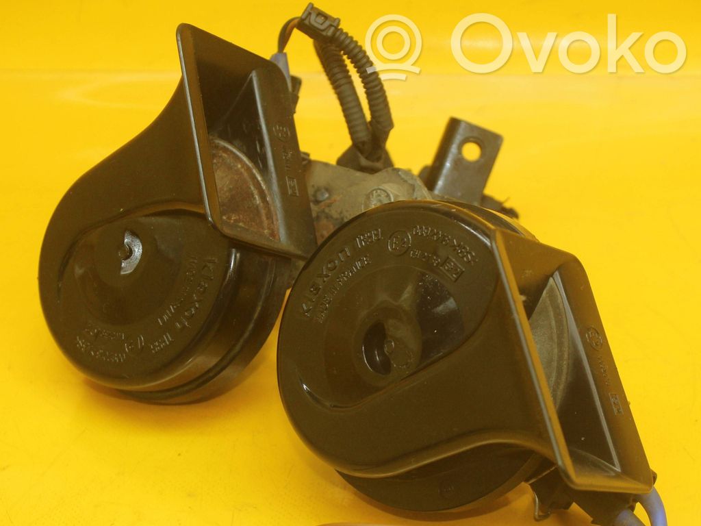 Seat Toledo II (1M) Horn buzzer relay 