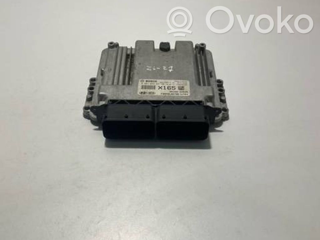 KIA Carens III Engine control unit/module 