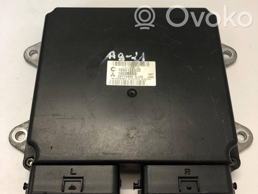 Mitsubishi Colt Engine control unit/module 