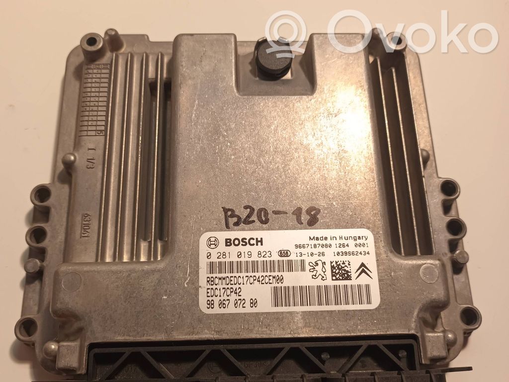 Citroen C5 Engine control unit/module 
