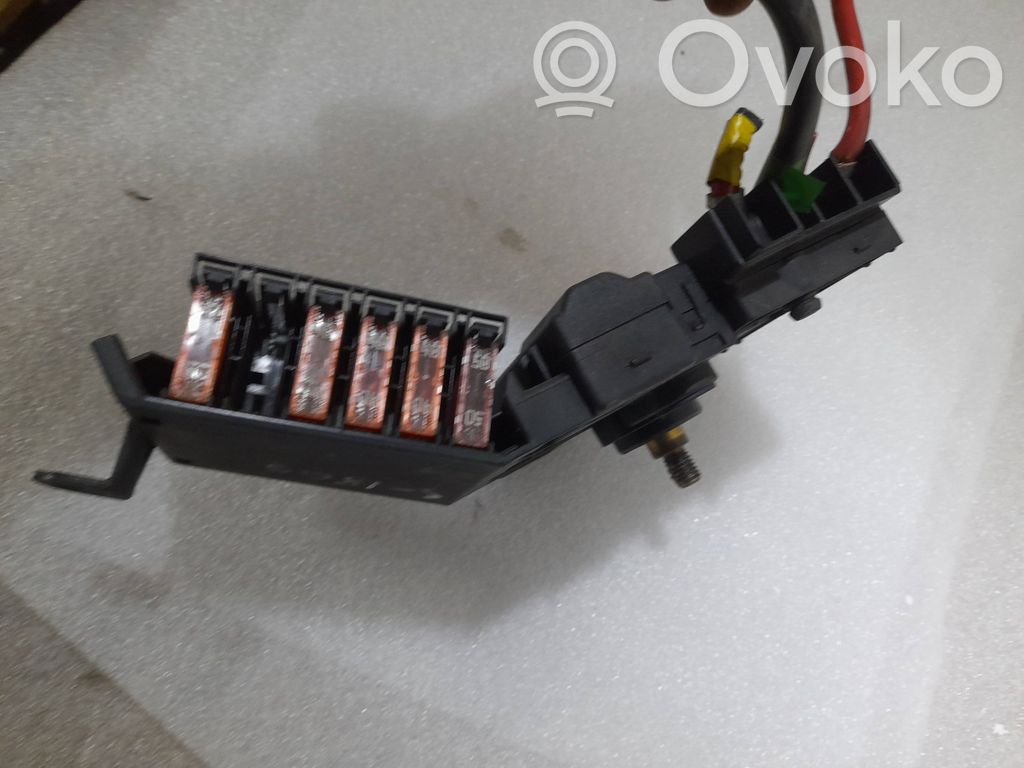 Mercedes-Benz E W211 Positive wiring loom 