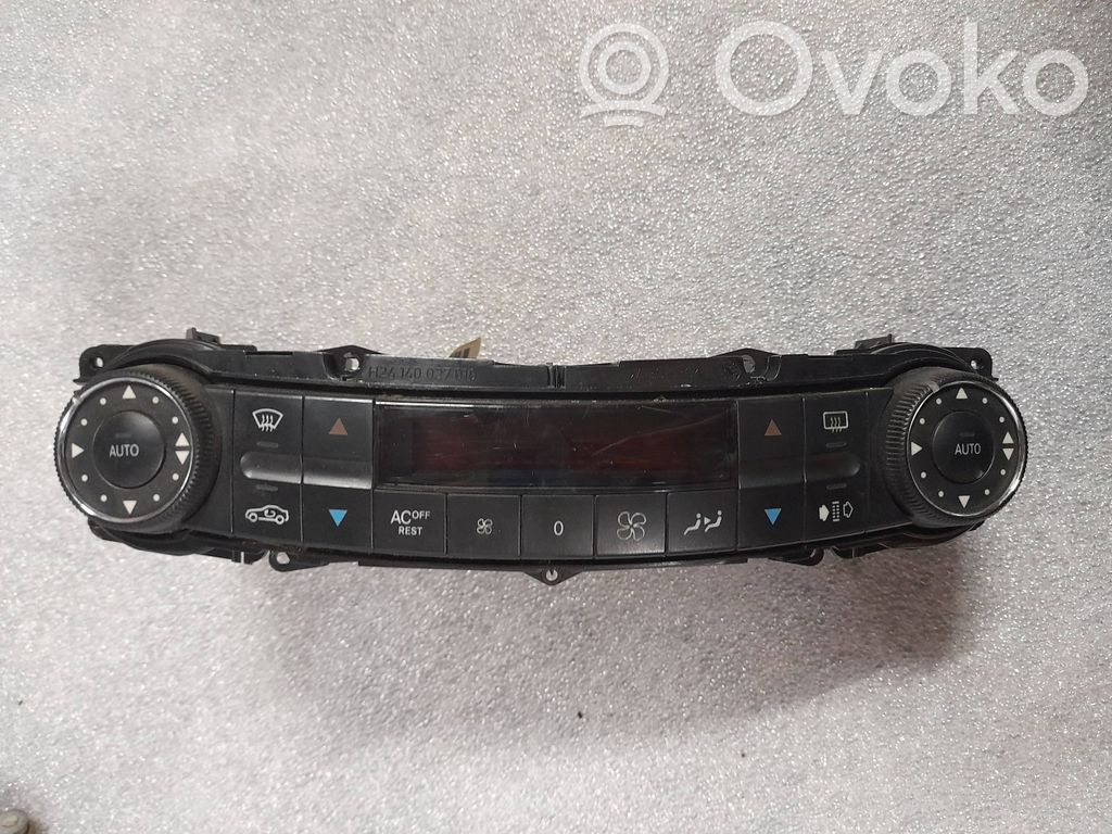 Mercedes-Benz E W211 Climate control unit 