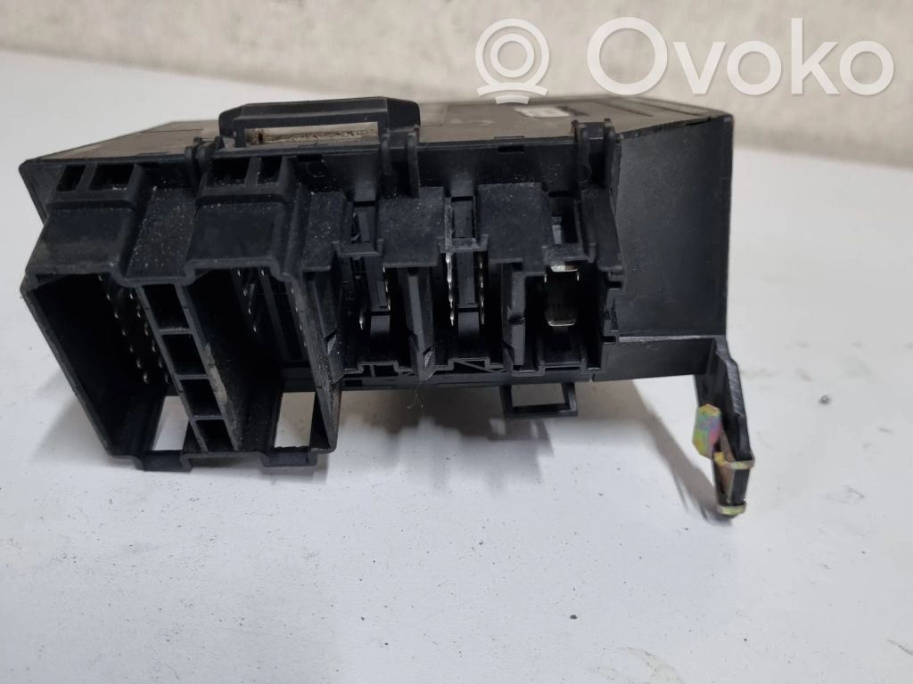 Mercedes-Benz E W210 Light switch 