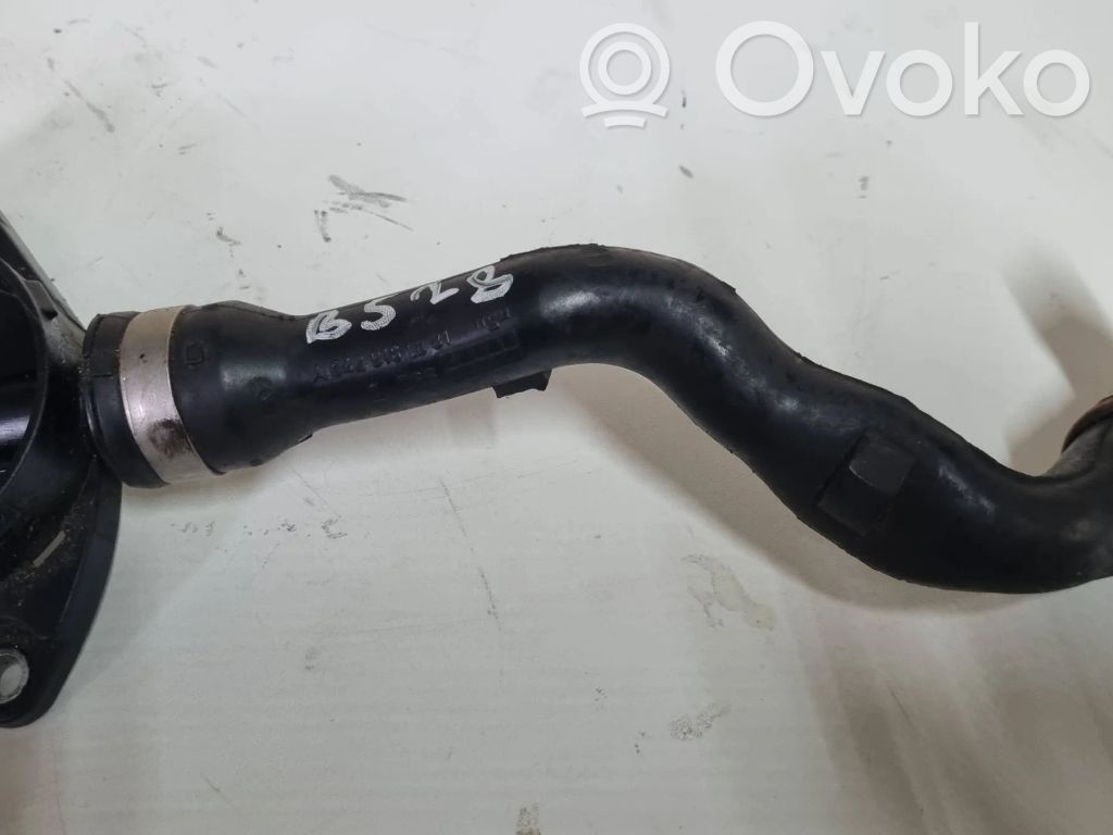 Mercedes-Benz E AMG W212 Breather hose/pipe 