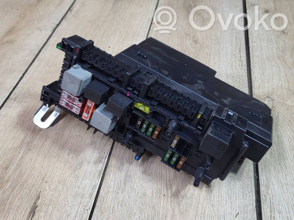 Mercedes-Benz C W204 SAM control unit 