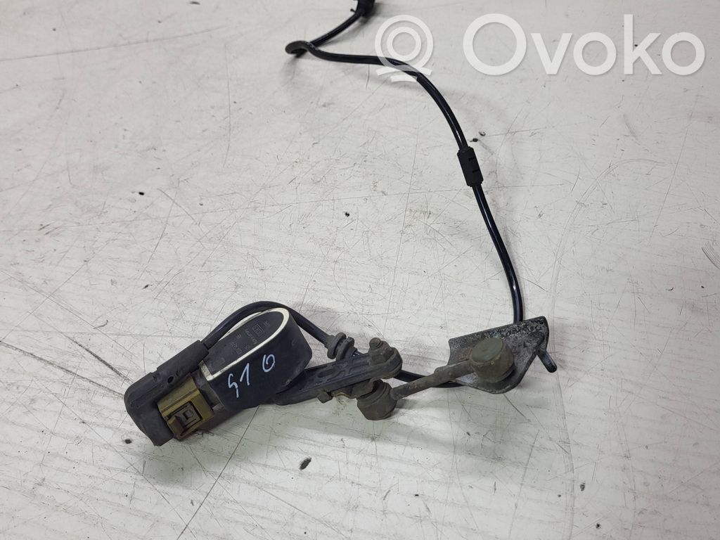 Mercedes-Benz E C207 W207 Aizmugurē balstiekārtas augstuma sensors 