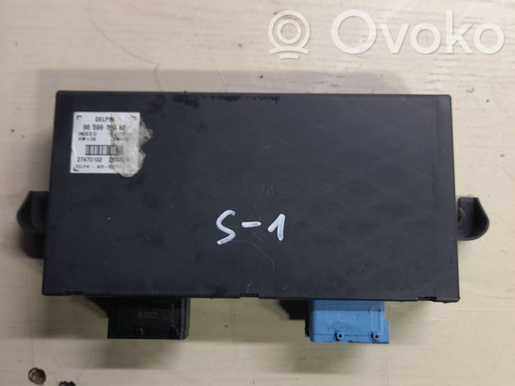 Peugeot 1007 Door control unit/module 