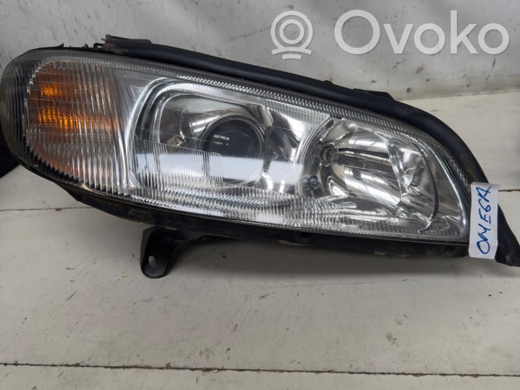 Opel Omega B2 Faro/fanale 