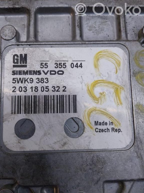 Engine control unit/module ECU   5WK9383