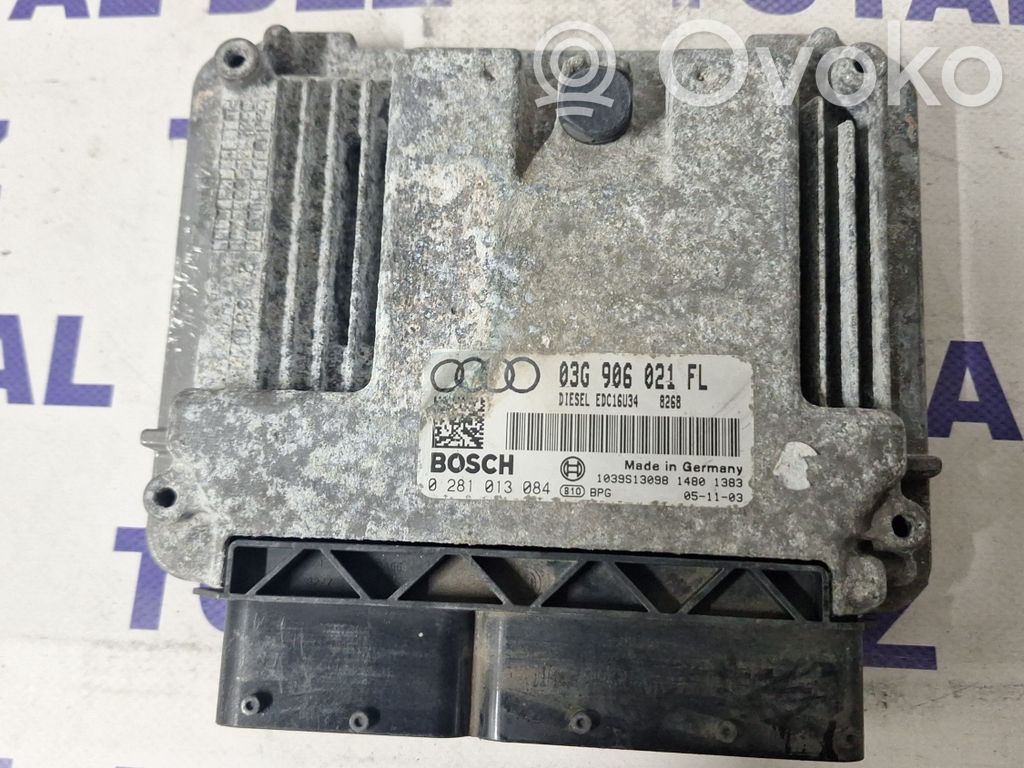 Audi A3 S3 A3 Sportback 8P Engine control unit/module 