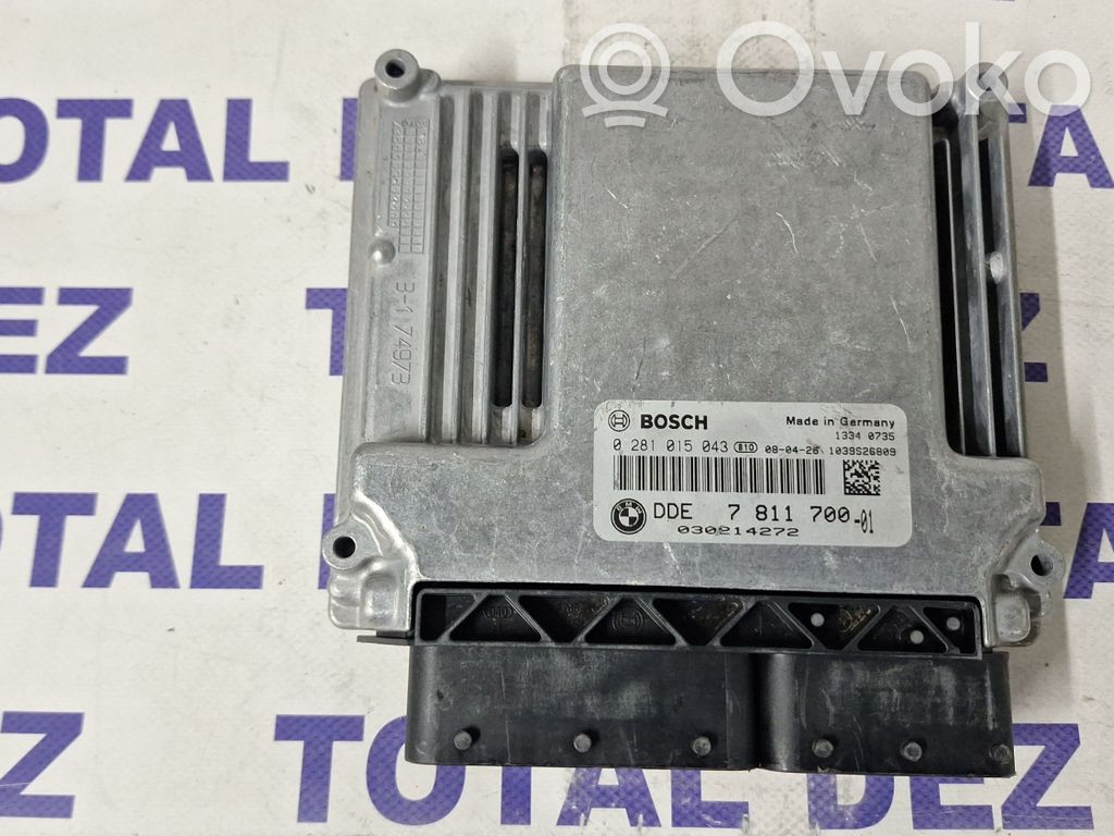 Unidad de control/módulo del motor   7811700,0281015043
