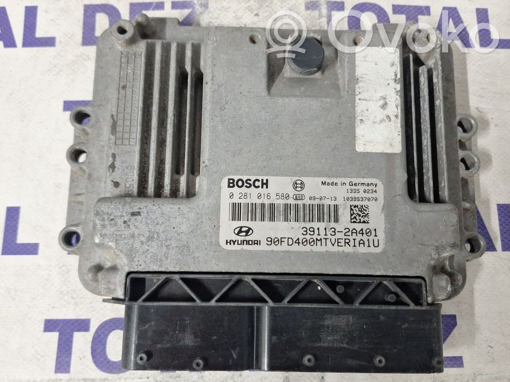 Hyundai i30 Engine control unit/module 