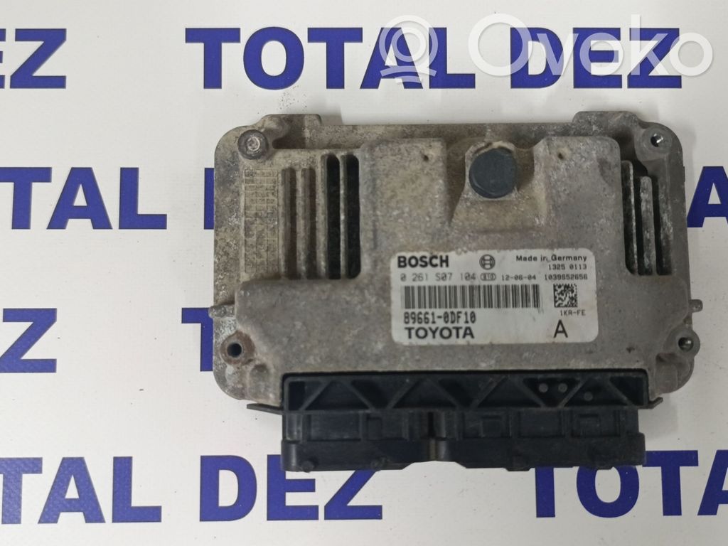 Toyota Yaris Unidad de control/módulo del motor 