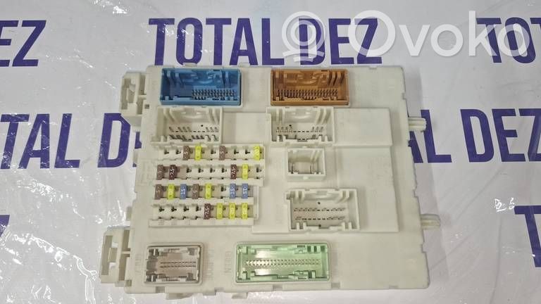 Ford Focus Fuse module 