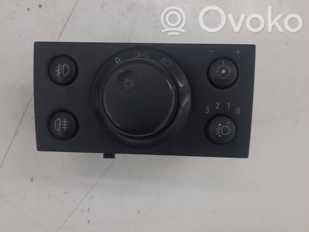 Opel Vectra C Light switch 