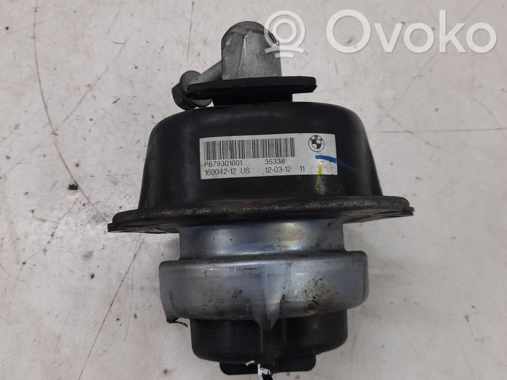BMW X5 E70 Engine mount bracket 