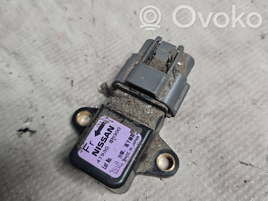 Nissan X-Trail T30 Sensor ESP de aceleración de frecuencia del intermitente 