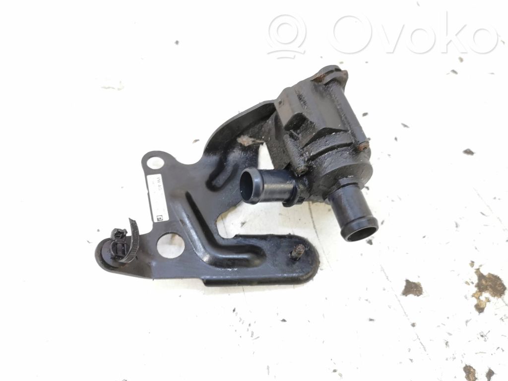 Volkswagen Golf VII Electric auxiliary coolant/water pump 