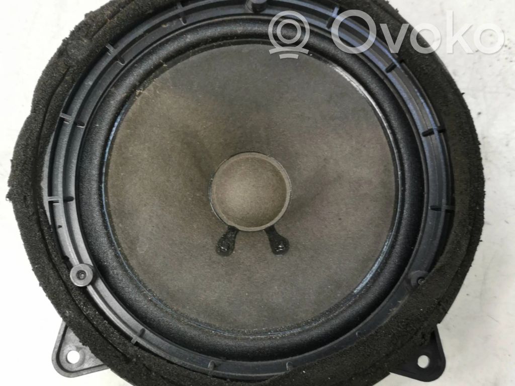 Audi A4 S4 B5 8D Altoparlante portiera posteriore 