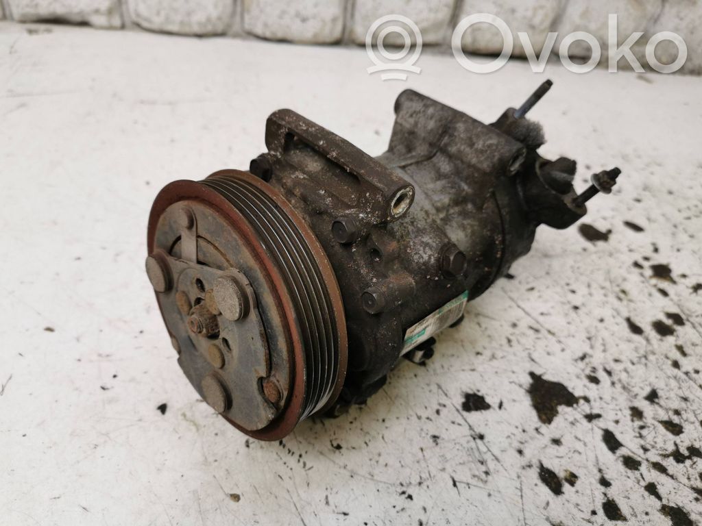 Mini Cooper Countryman R60 Air conditioning (A/C) compressor (pump) 