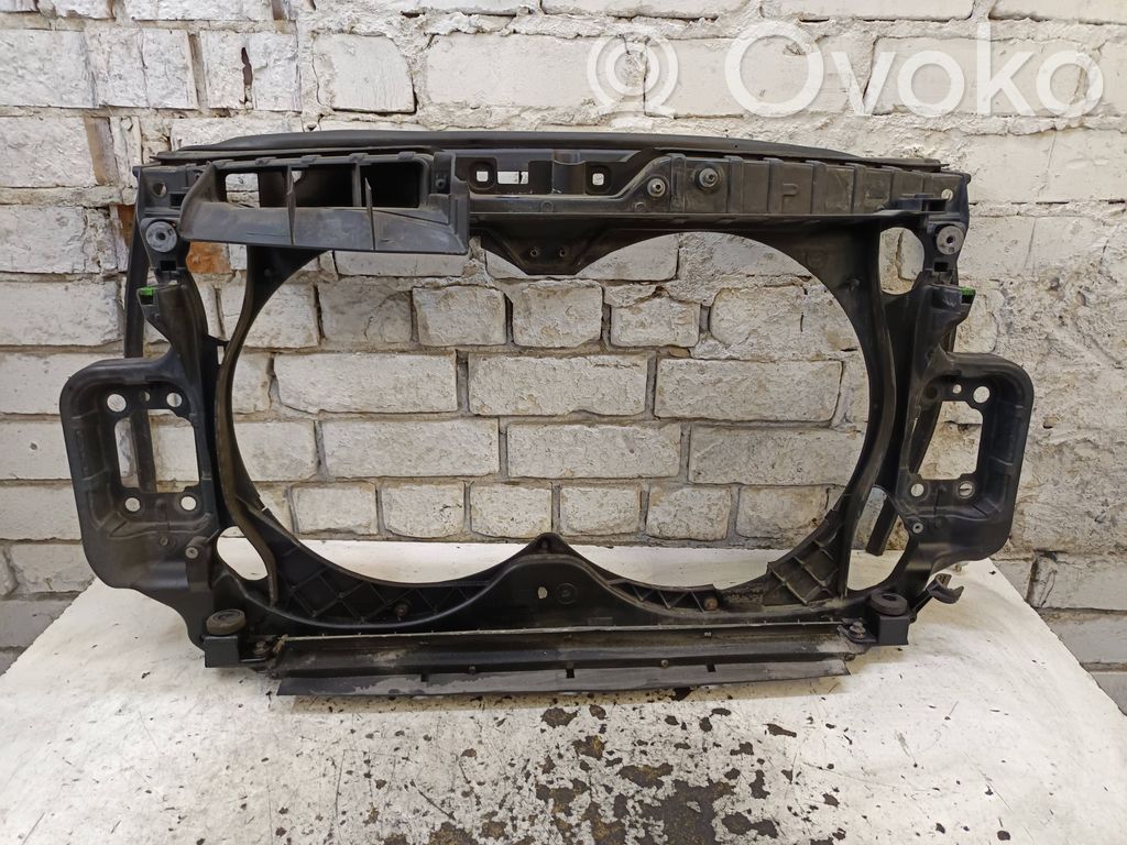 Audi A6 S6 C6 4F Radiatoru panelis 