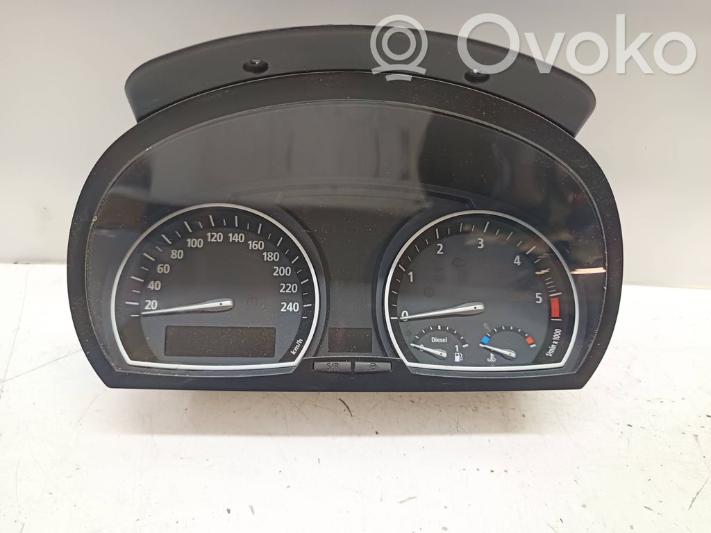 BMW X3 E83 Spidometrs (instrumentu panelī) 