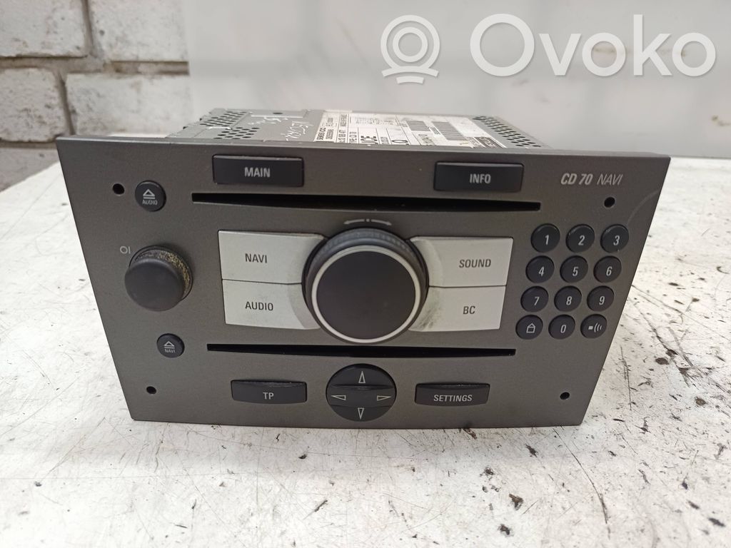 Opel Vectra C Radio/CD/DVD/GPS head unit 