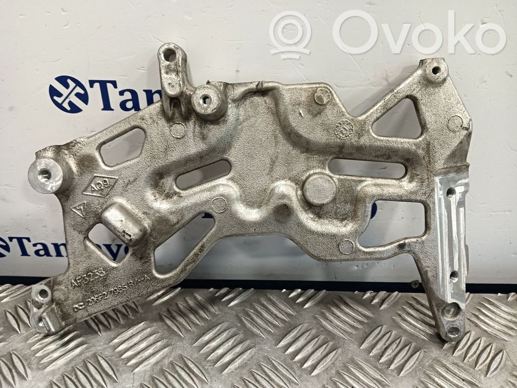 Smart ForFour II W453 Engine mount bracket 