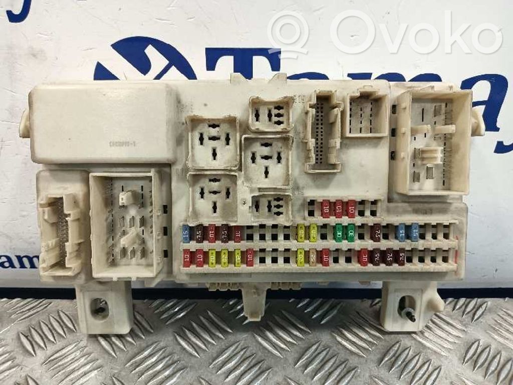 Mazda 3 I BSM Control unit 