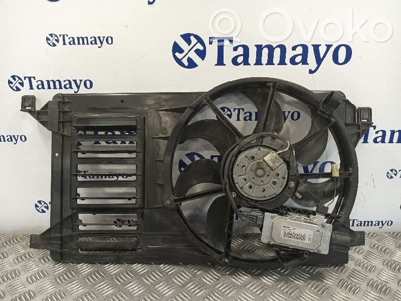 Mazda 3 II Jäähdyttimen jäähdytinpuhallin 