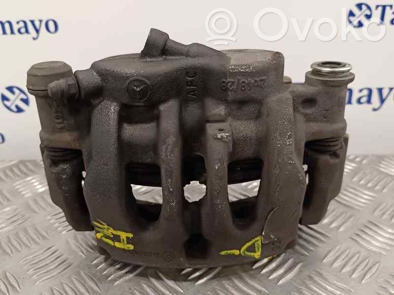 Mercedes-Benz Vito Viano W447 Front brake caliper 