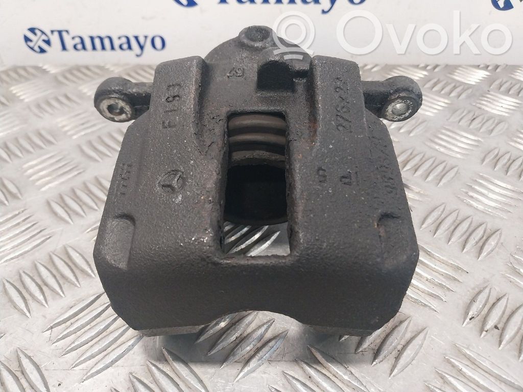 Mercedes-Benz A W169 Zacisk hamulcowy przedni 
