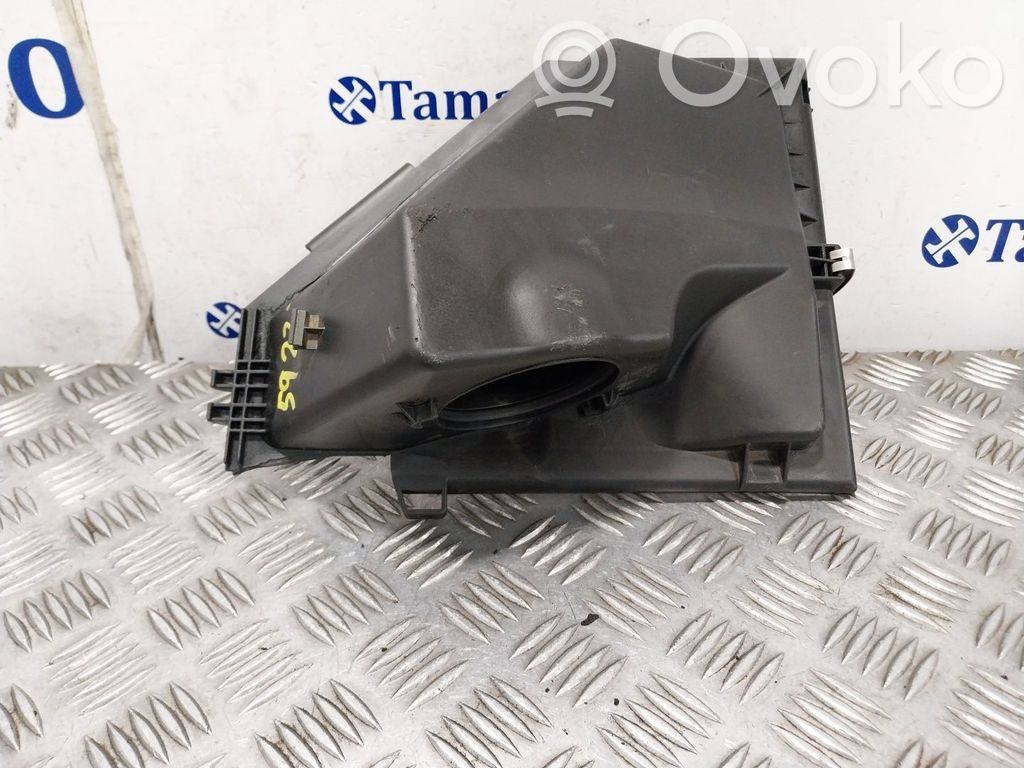Air filter box   70315899