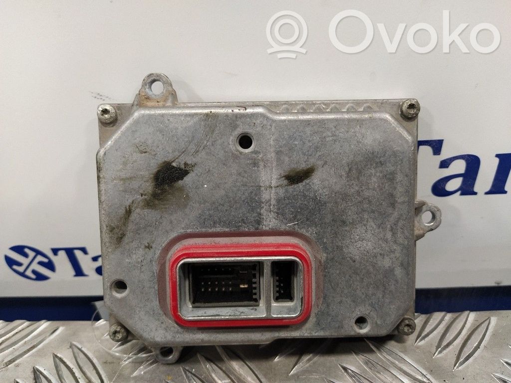 Unité de commande / module Xénon   1307329098