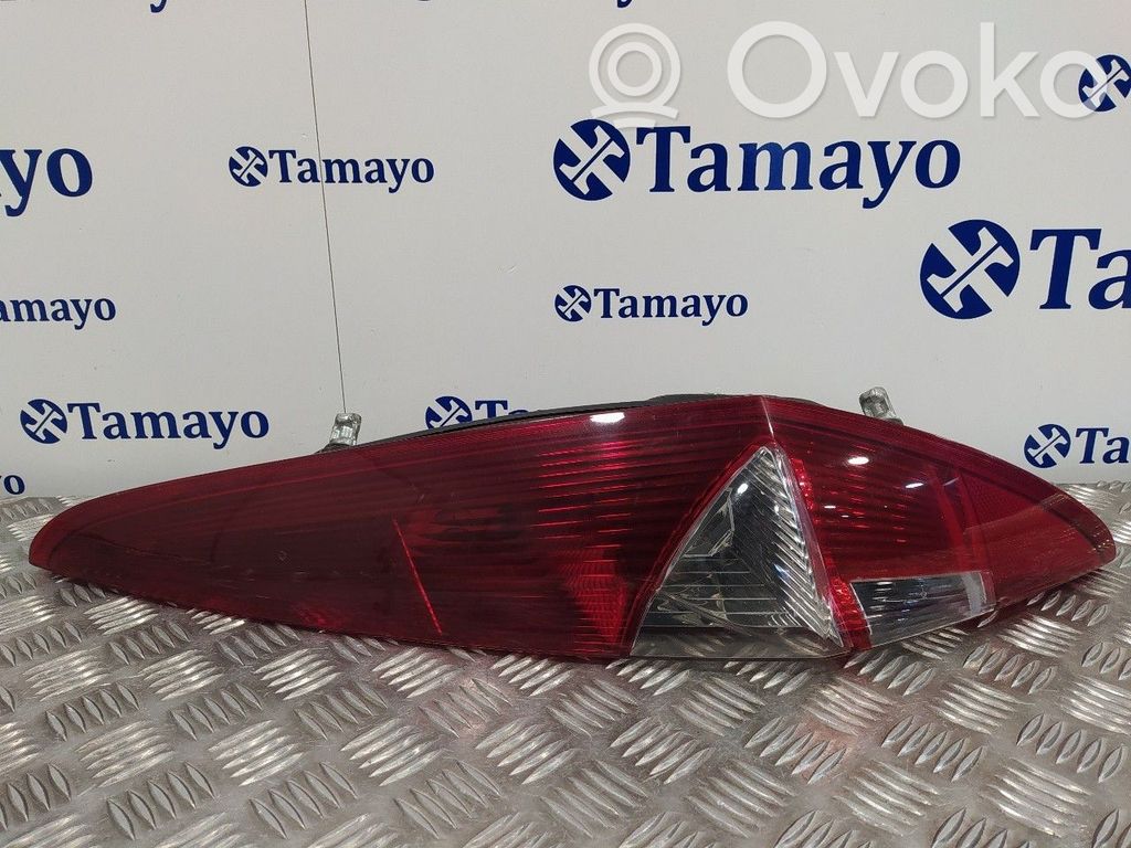 Fiat Punto (199) Lampă spate în caroserie