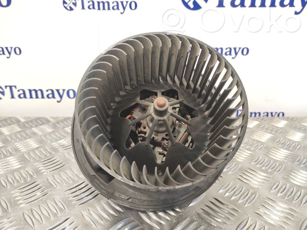 BMW 1 E81 E87 Mazā radiatora ventilators 
